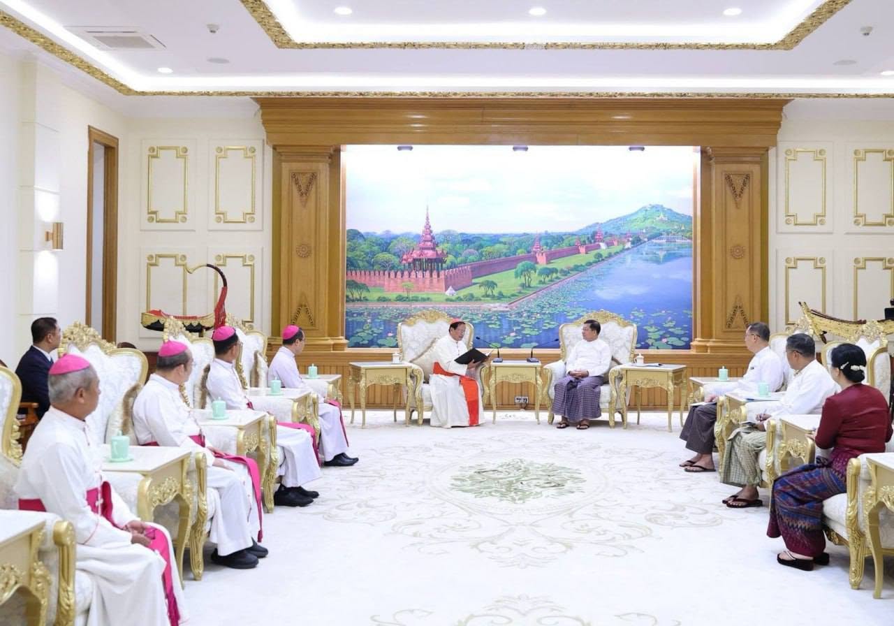 State Administration Council Chairman Senior General Min Aung Hlaing meets with Chairman of the Catholic Bishops’ Conference of Myanmar Cardinal Charles Bo