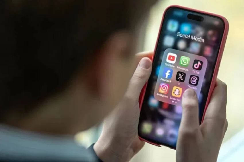3 in 5 Indonesian Children Falsify Age for Social Media Access: Deputy Minister