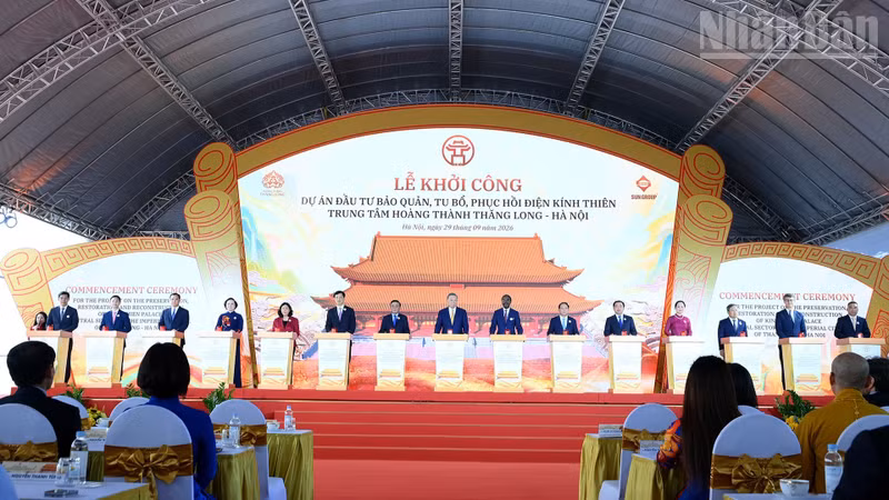 Restoration Project for Kinh Thien Palace at Thang Long Imperial Citadel Begins