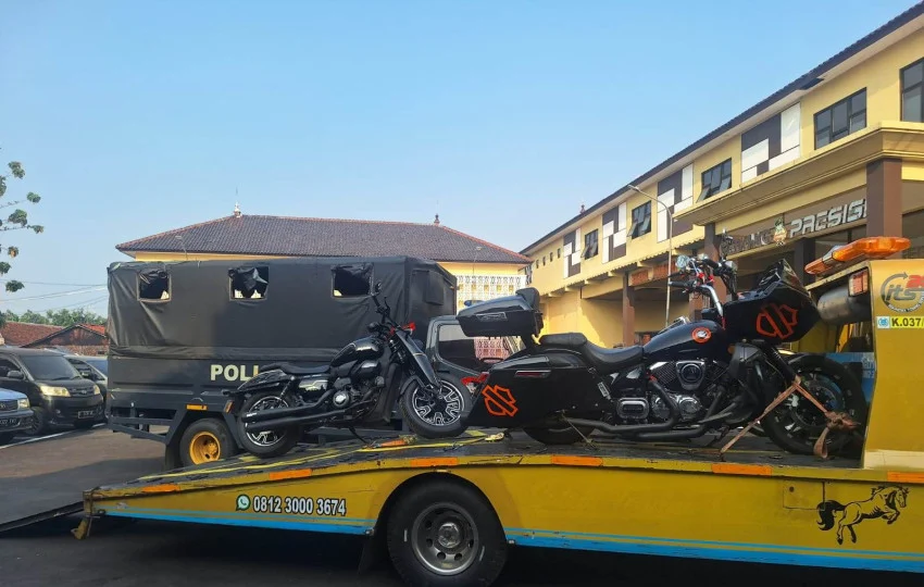 KPK Seizes Luxury Vehicles, Precious Metals in Bali Governor Corruption Case