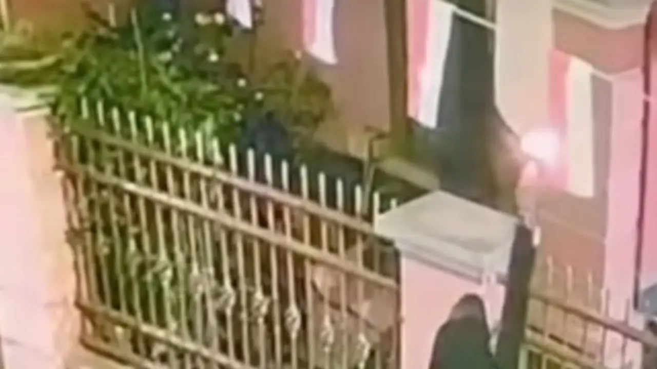 Bandung Man Burns Indonesian Flag, Police Launch Investigation