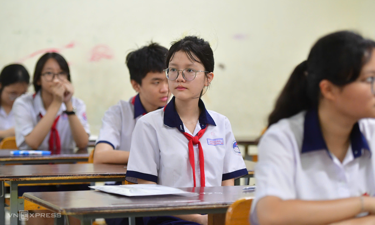 ベトナム:ホーチミン市、中学入試国語でAIと感情のテーマを採用