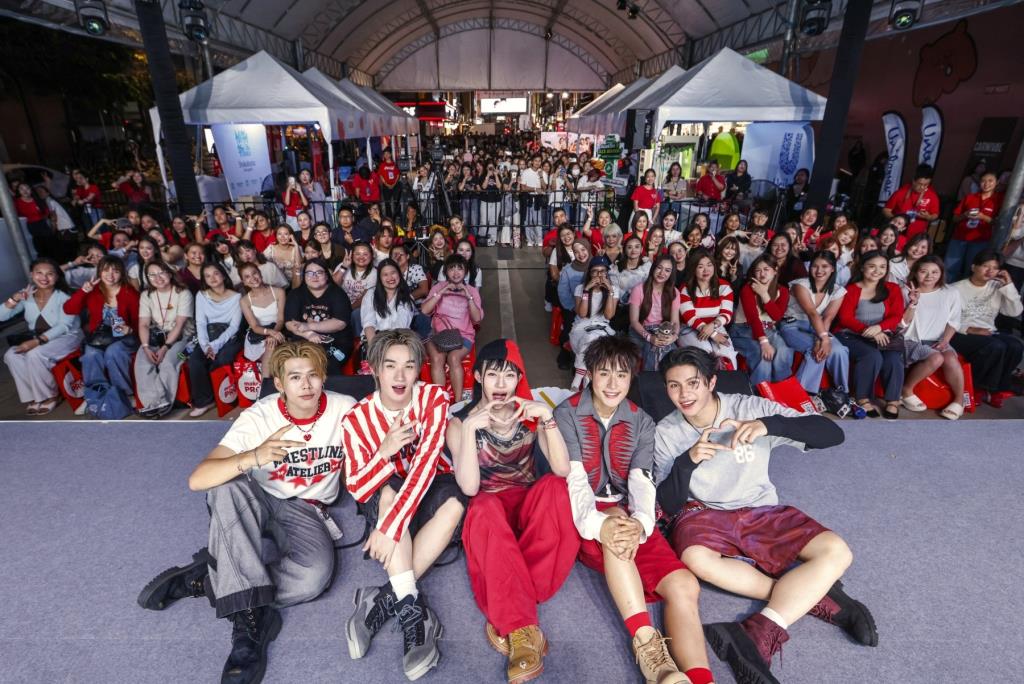 マクロ、37周年記念で人気グループ「LYKN」とコラボイベント開催