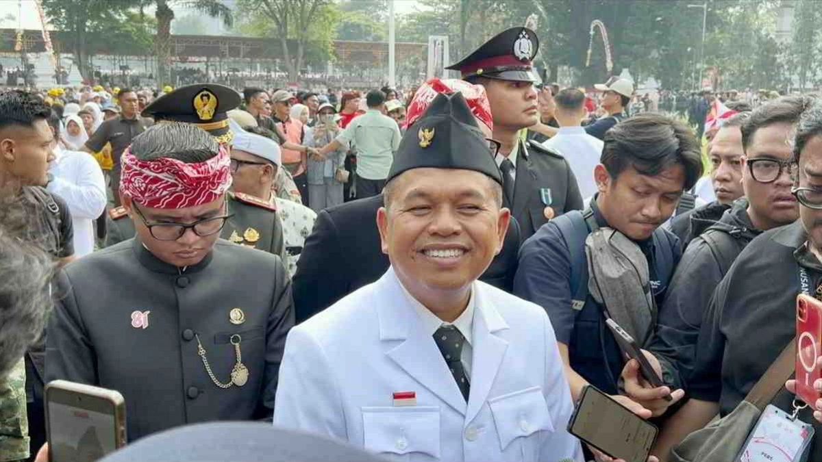 West Java Governor Explains Absence from National Meeting Due to Forest Fire Response