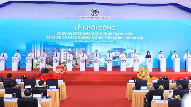Hanoi Prioritizes Investment and Construction for Year-End Growth Push