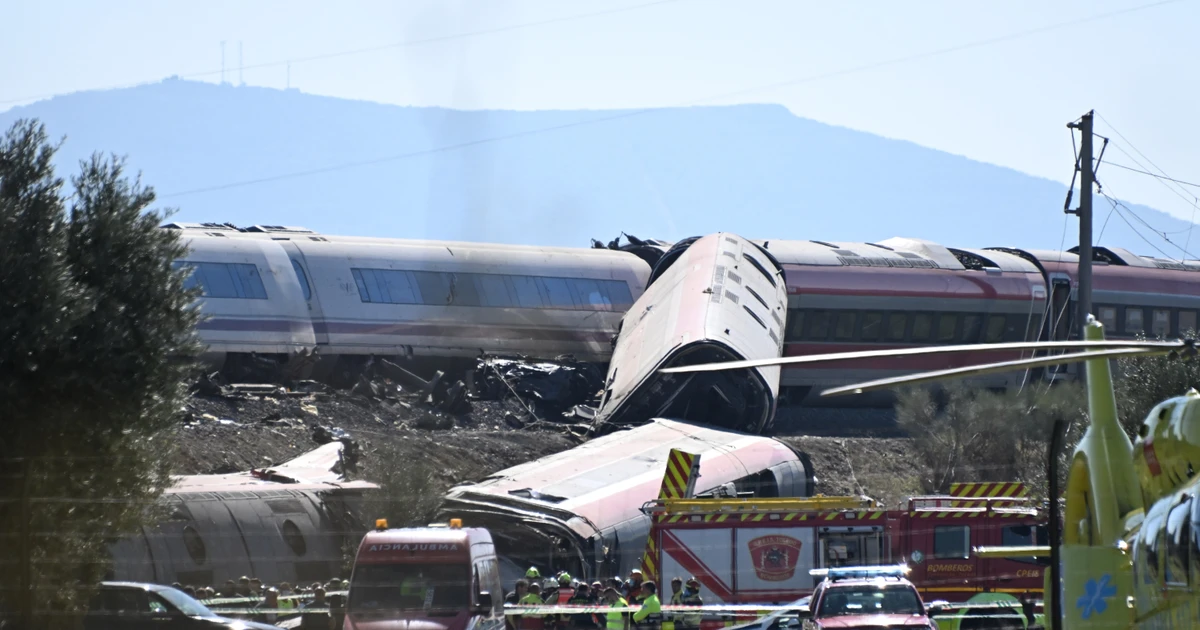 ベトナム、スペインの列車事故に哀悼の意 国内外の動向も