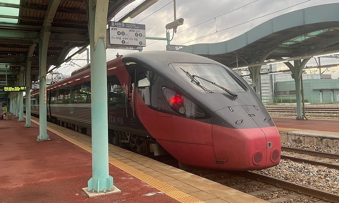 Ho Chi Minh City-Mekong Delta Rail Link Planned After 70 Years