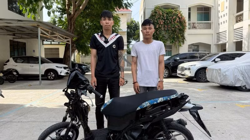 Da Nang Police Bust Car Burglary Ring