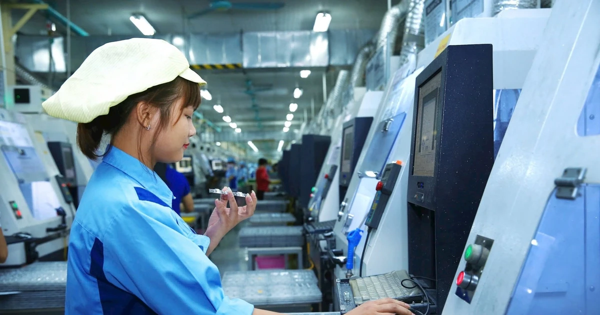 ベトナム経済の新たな成長サイクル:輸入拡大が示す生産能力の増強