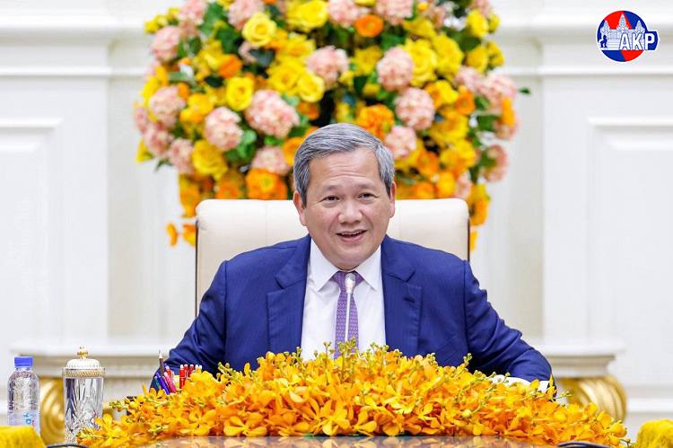 中国・香港・マカオ経済使節団、カンボジア投資に関心