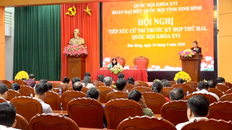 Ninh Binh Voters Petition National Assembly for Grassroots Issue Resolution