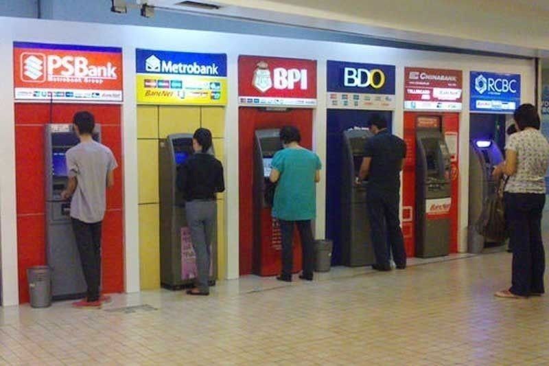 Banks Foresee Stronger Loan Demand in Q4 Amid Stable Lending Standards