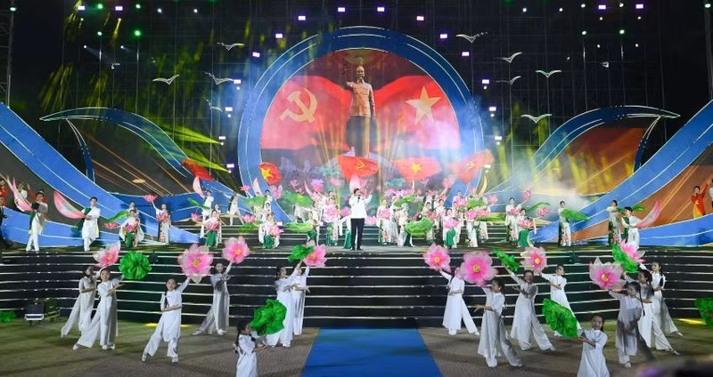 ベトナム、持続可能な海洋経済へ芸術で啓発 - 環境保護と経済成長の両立目指す