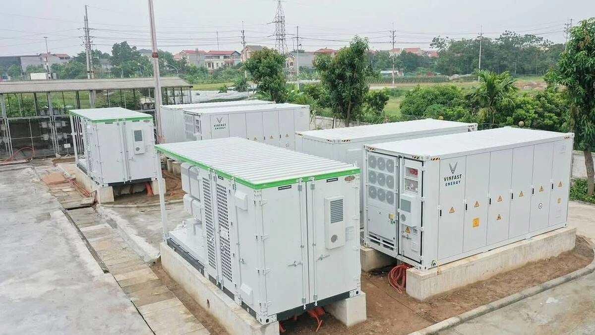 Hanoi Deploys 50MW/100MWh Battery Storage Systems to Stabilize Power Grid