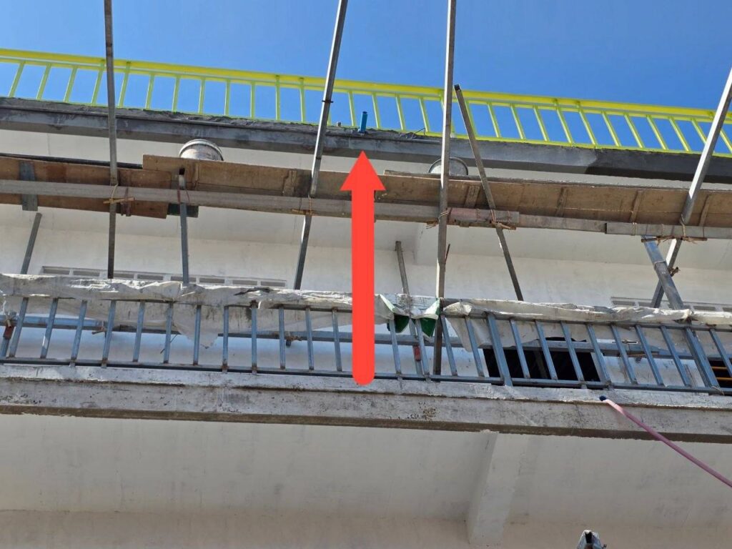 Construction Worker Suffers Severe Injuries After Fall in Phnom Penh