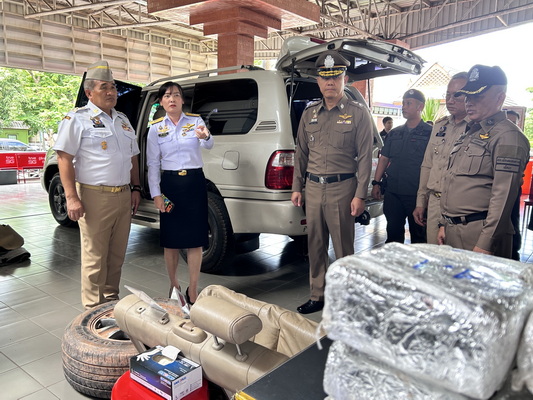 タイ国境で高級車に隠された覚醒剤3億バーツ相当を押収、ラオス人2人逮捕