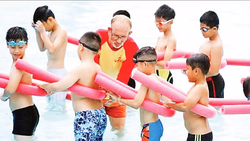 夏休み目前、ベトナムで子供たちの水難事故防止に注力