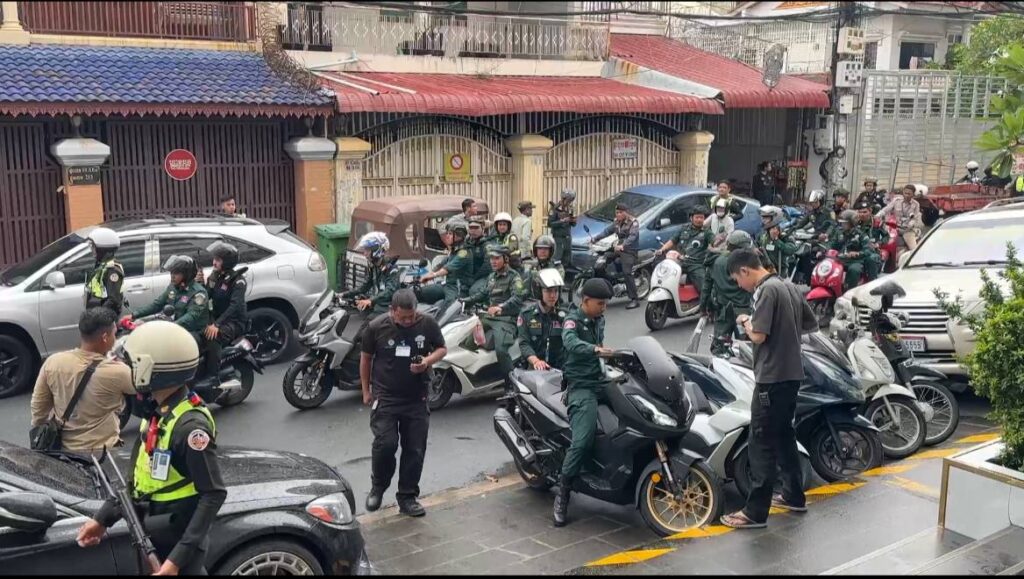 プノンペン警察、治安維持へ取締り強化指示