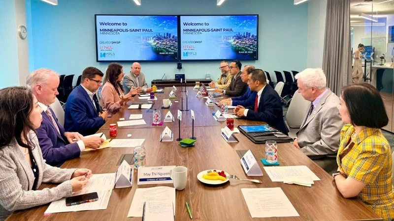 Vietnam and Minnesota, USA Boost Cooperation in Key Sectors
