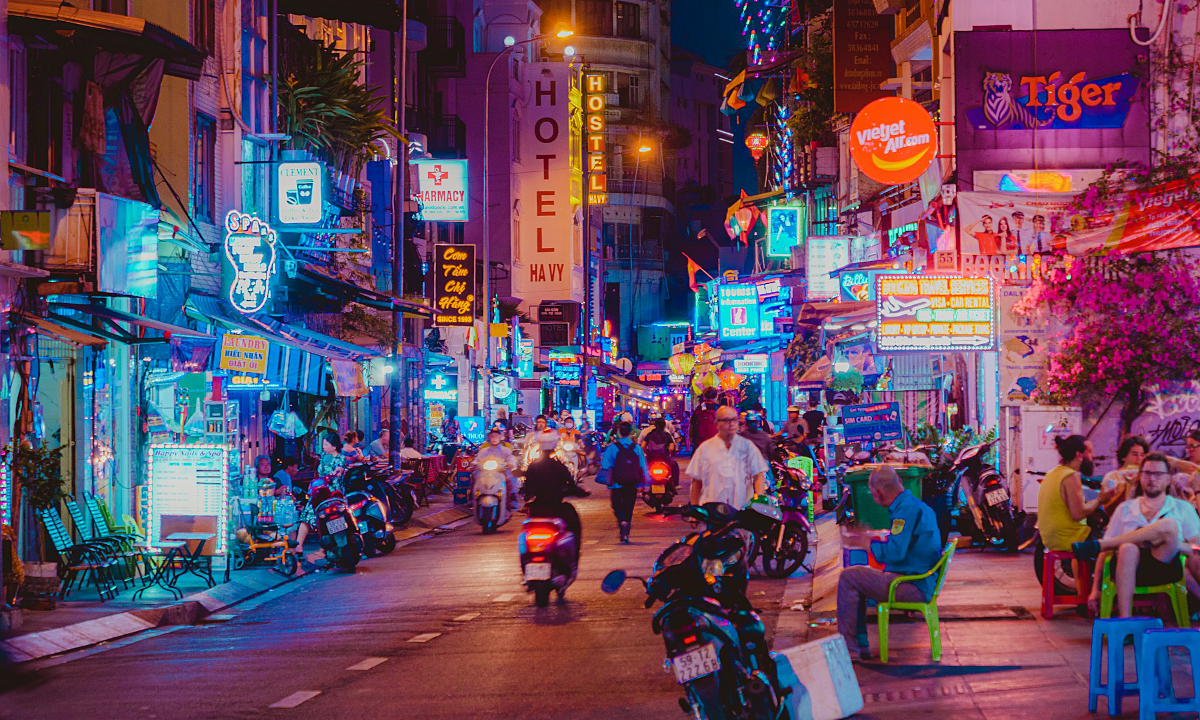 HCMC Hotel Tariffs Soar 20% in Q2 Amid Strong Inbound Demand