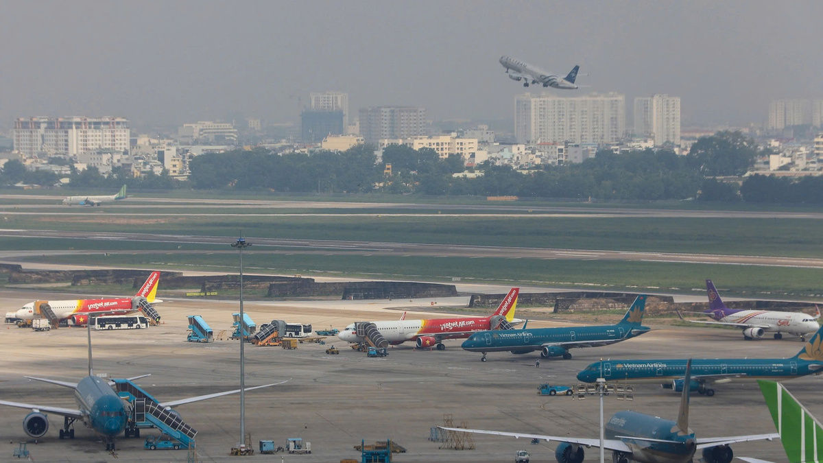 ホーチミン市、タンソンニャット空港周辺でUAV・凧揚げリスク高まる