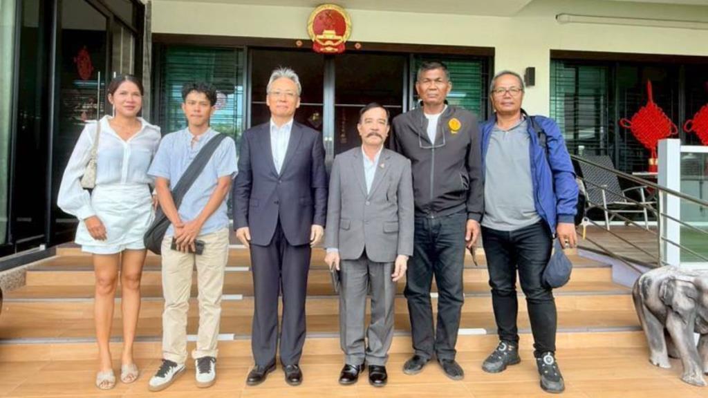 Chinese Consul General Meets Thai Senator to Discuss South Thailand's Economic and Living Standard Development