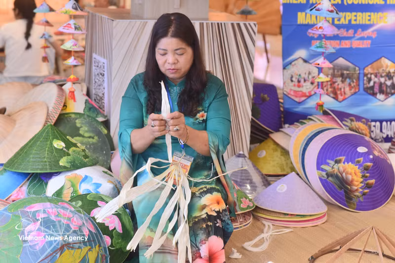 Hanoi to Host First Global Craft Village Festival in November