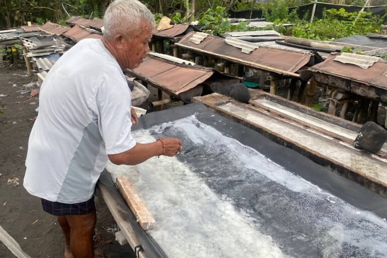Kusamba's Salt-Making Heritage Threatened by Coastal Erosion