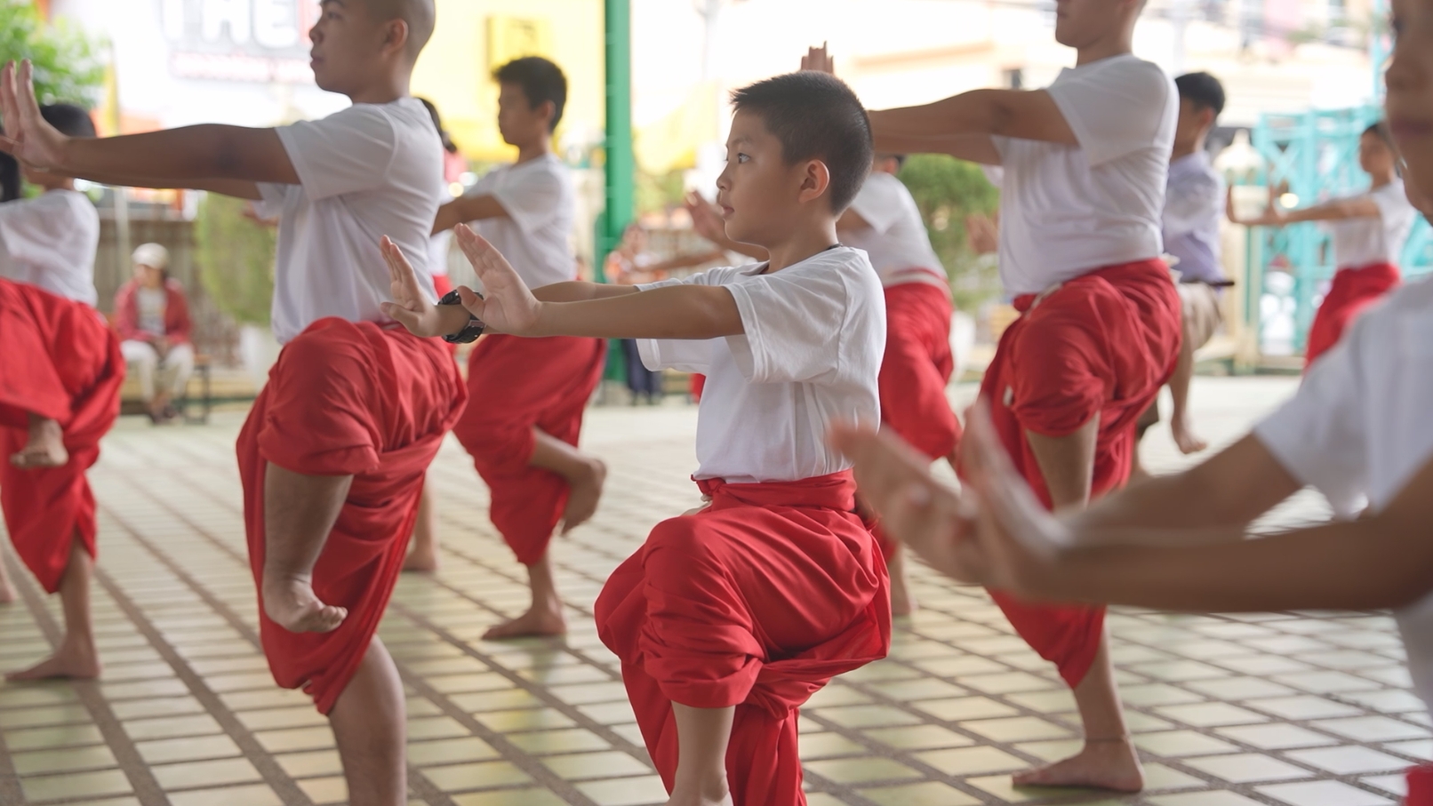 Temple Offers Free Khon and Traditional Dance Classes for Children on Sundays