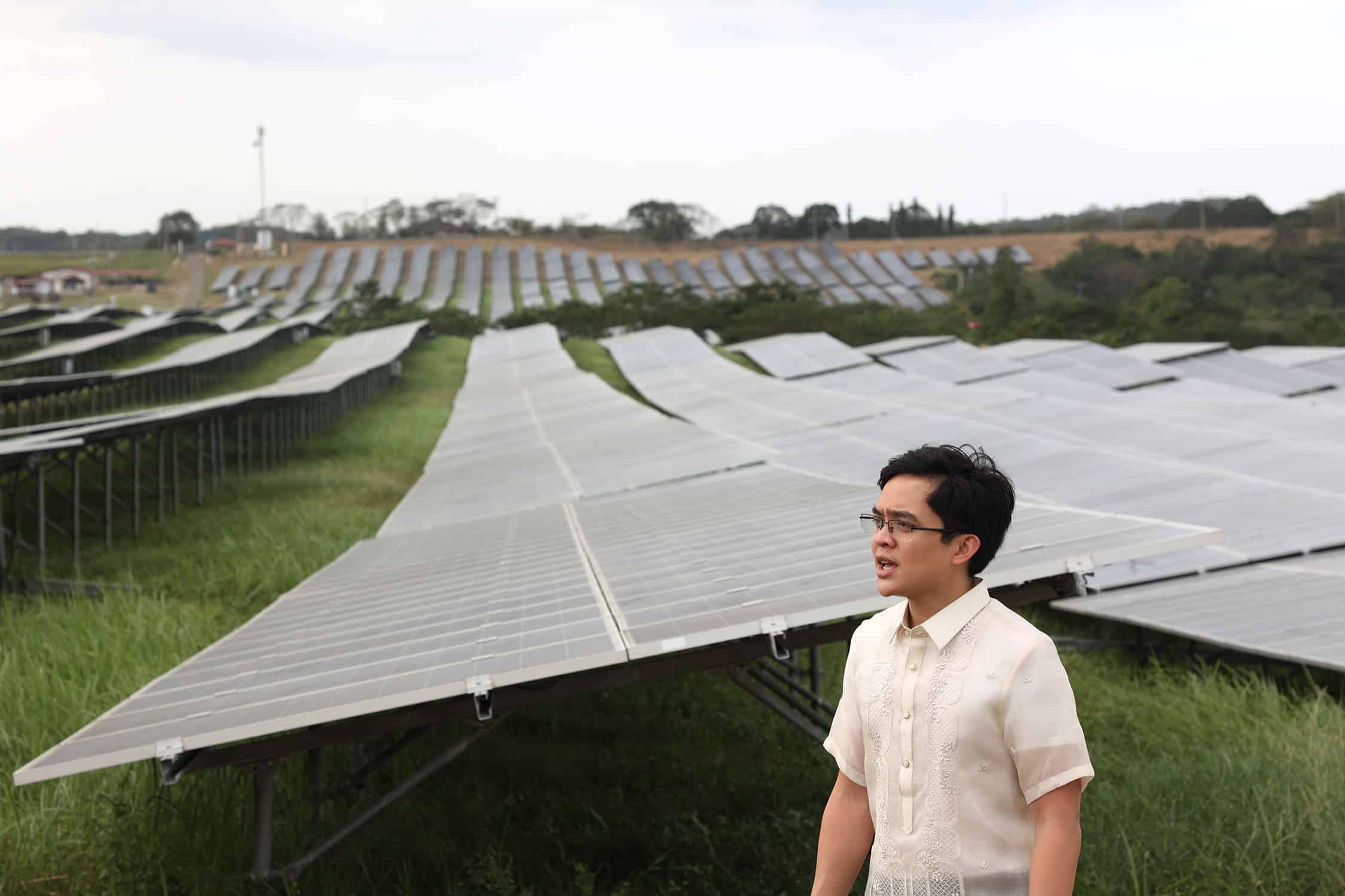 レヴィステ議員の太陽光発電、公的資金不使用を弁護士が明言