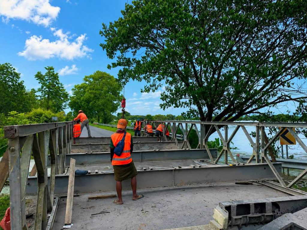 Bridge damaged by flood in Letmeana can be used again