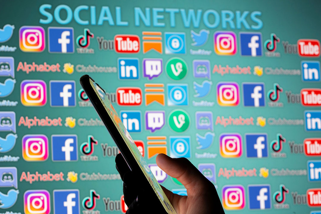 Philippine Lawmakers Push for Stricter Safeguards for Children on Social Media