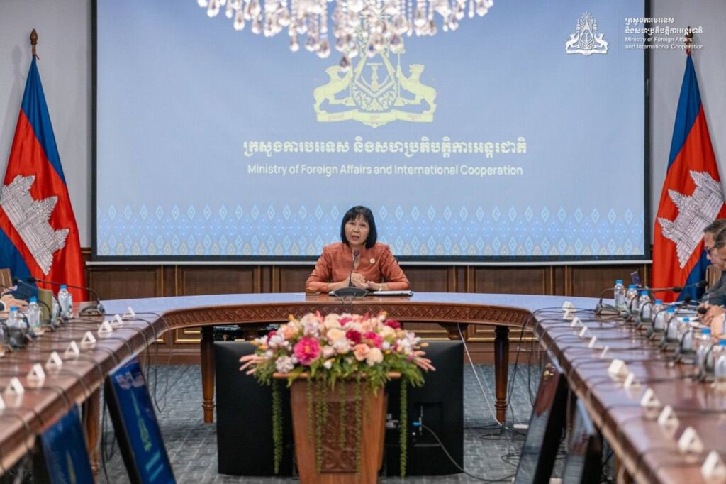 カンボジア、タイ国境問題で対話再開を要請 仲介役ASEANに期待