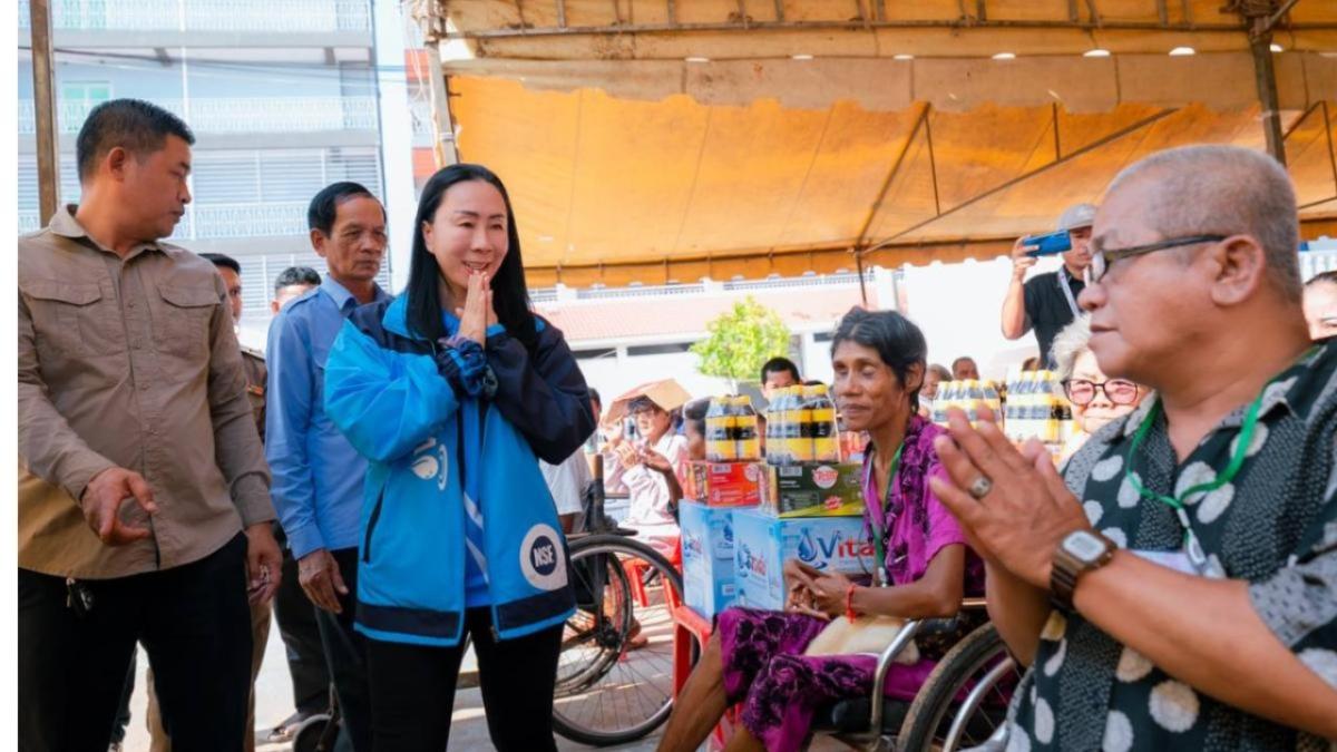 Poipet Flood Victims: Nearly 2,000 Families Receive Aid from Private Sector
