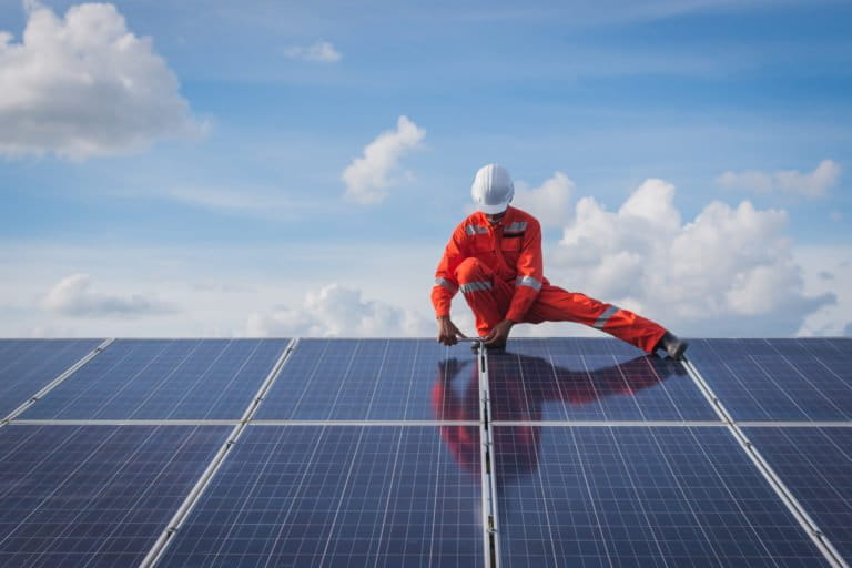 Indonesia's Industry: The Key to Rooftop Solar Power (PLTS Atap) Development
