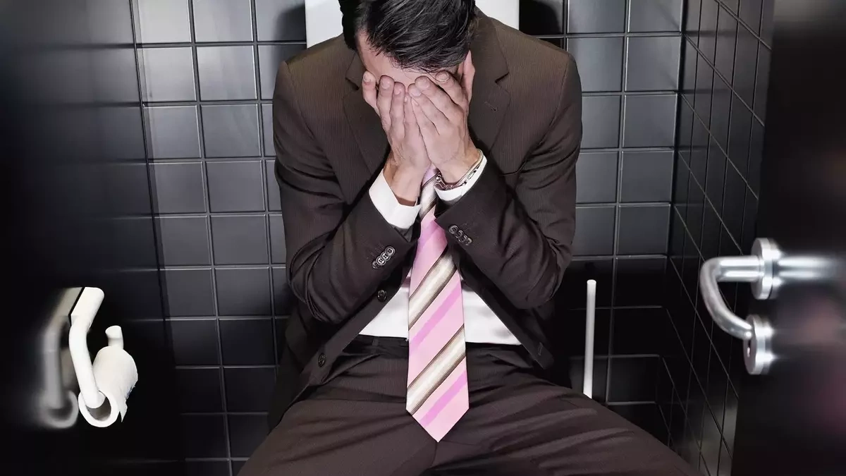 Shy Bowel Syndrome: Psychological Impact and Coping Strategies in Vietnamese Society