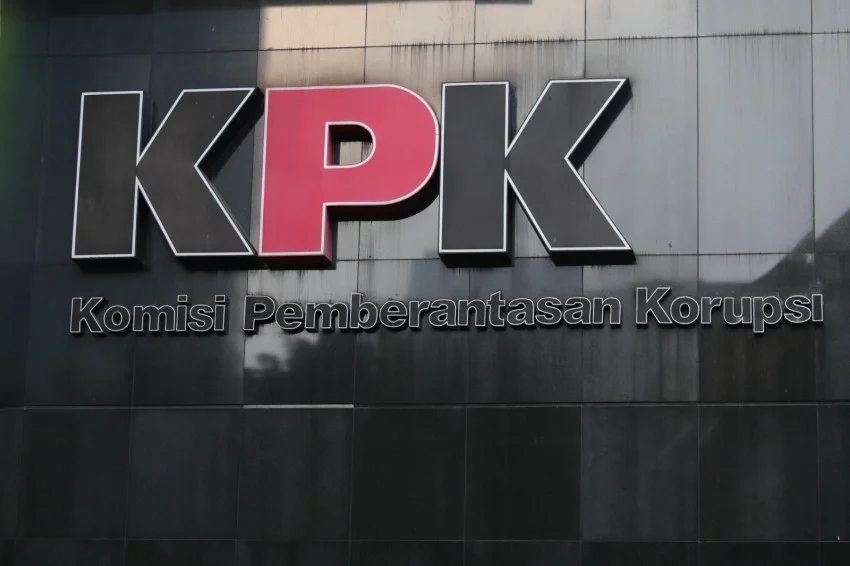 KPK、BPKメンバーの自宅を捜索 - 汚職疑惑か