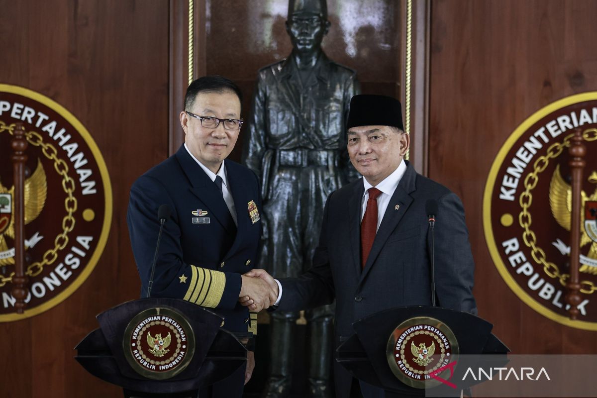 Indonesia, China Strengthen Defense Ties with Military Training Plan