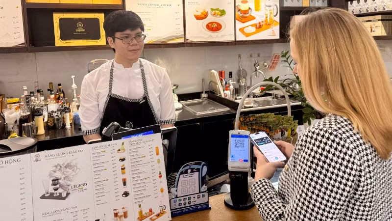 Vietnam and Singapore Launch Cross-Border QR Payment Service