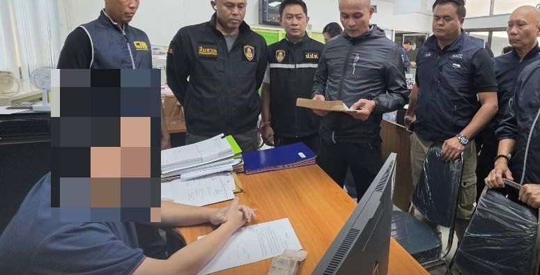 Saraburi Deputy District Chief Dismissed Over Bribery Allegations