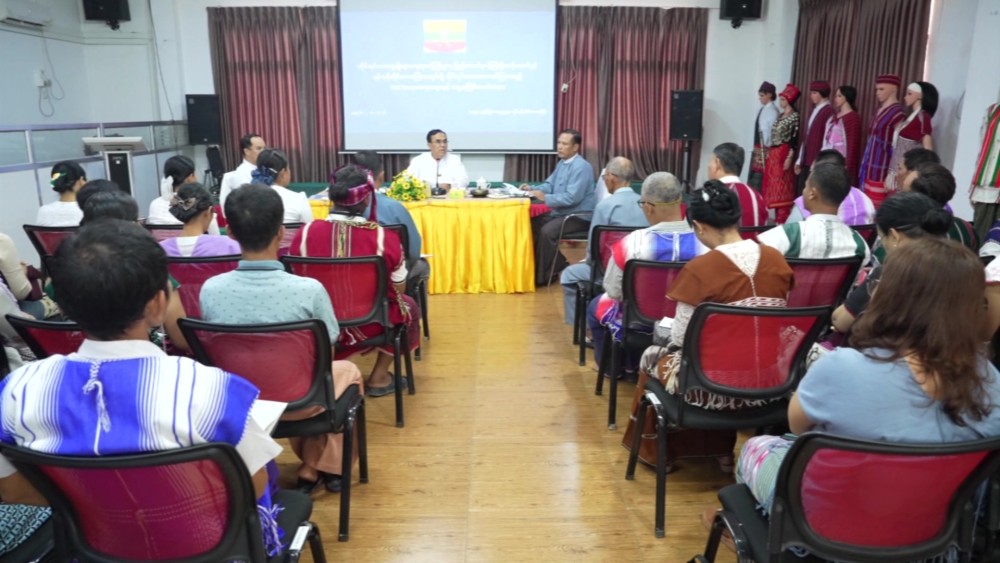 Meeting With Ethnic Teachers : MOEA UM met with TAs and LTs in Yangon