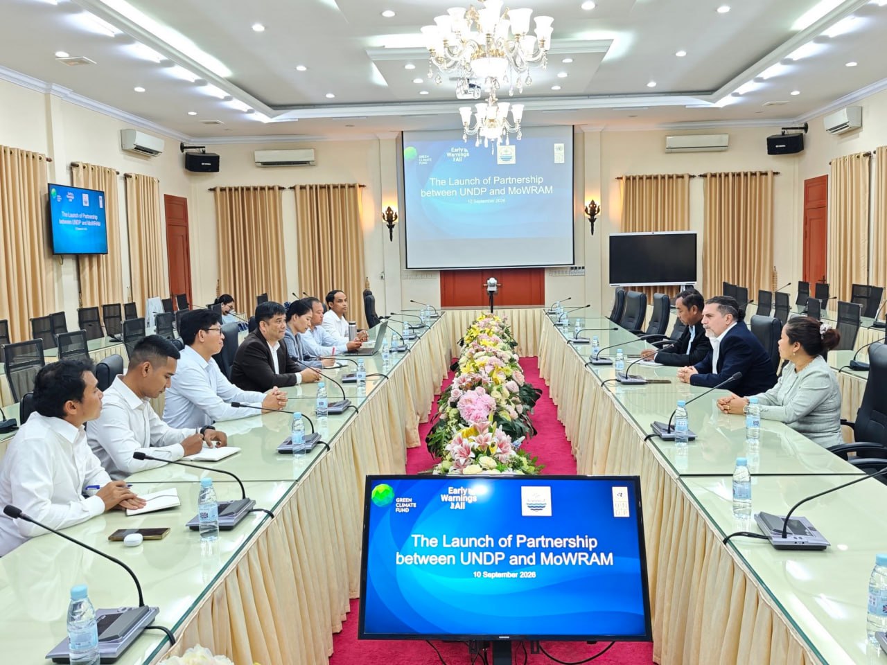 Cambodia Strengthens Early Warning System with UNDP Partnership