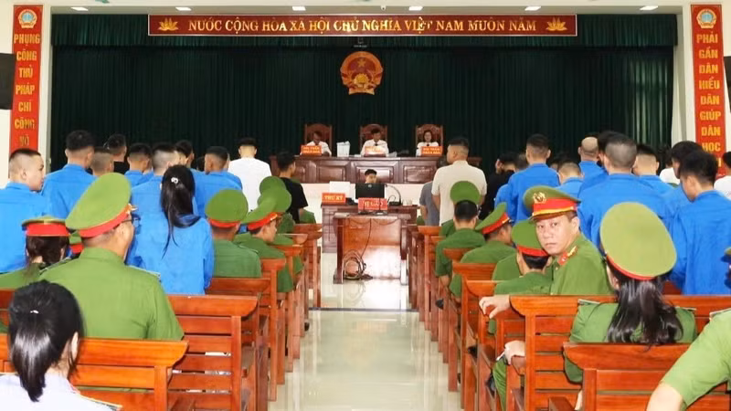 Quang Tri: 51 Defendants in King Club Drug Case Sentenced to Over 260 Years