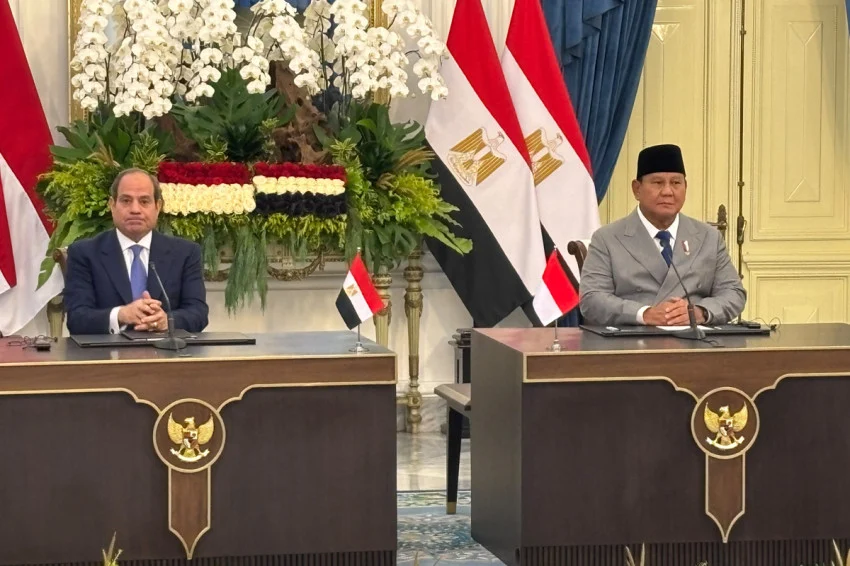 Indonesian Defense Minister Discusses Palestine with Egyptian President, Condemns Israeli Settlements