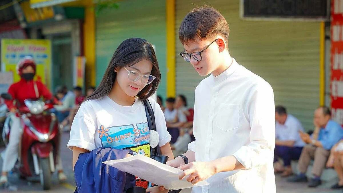 ハノイ師範大学2校、教員養成課程の最低合格点を大幅引き上げ