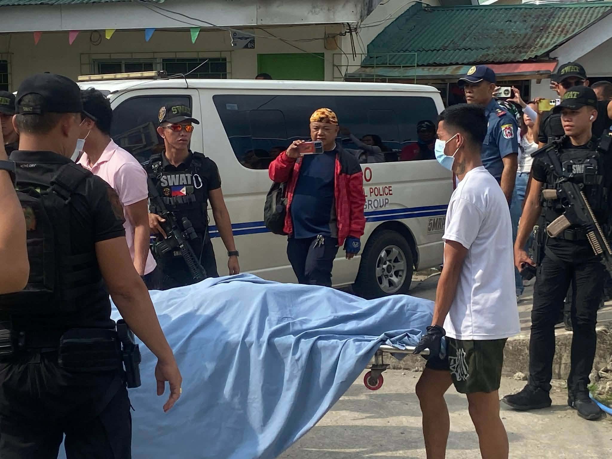 タクロバン銃撃事件、銃所有の警官が職務解除・身柄拘束
