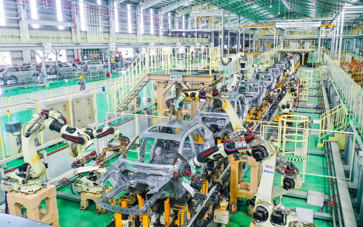VinFast, Thaco and TC Group Push Vietnam to Keep Auto Industry Under Strict Business Controls
