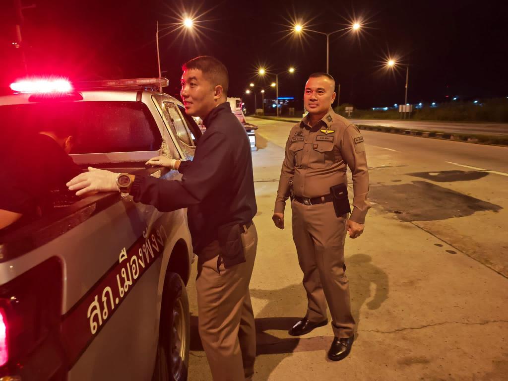 Drug Smugglers Caught After Police Chase and Crash in Songkhla