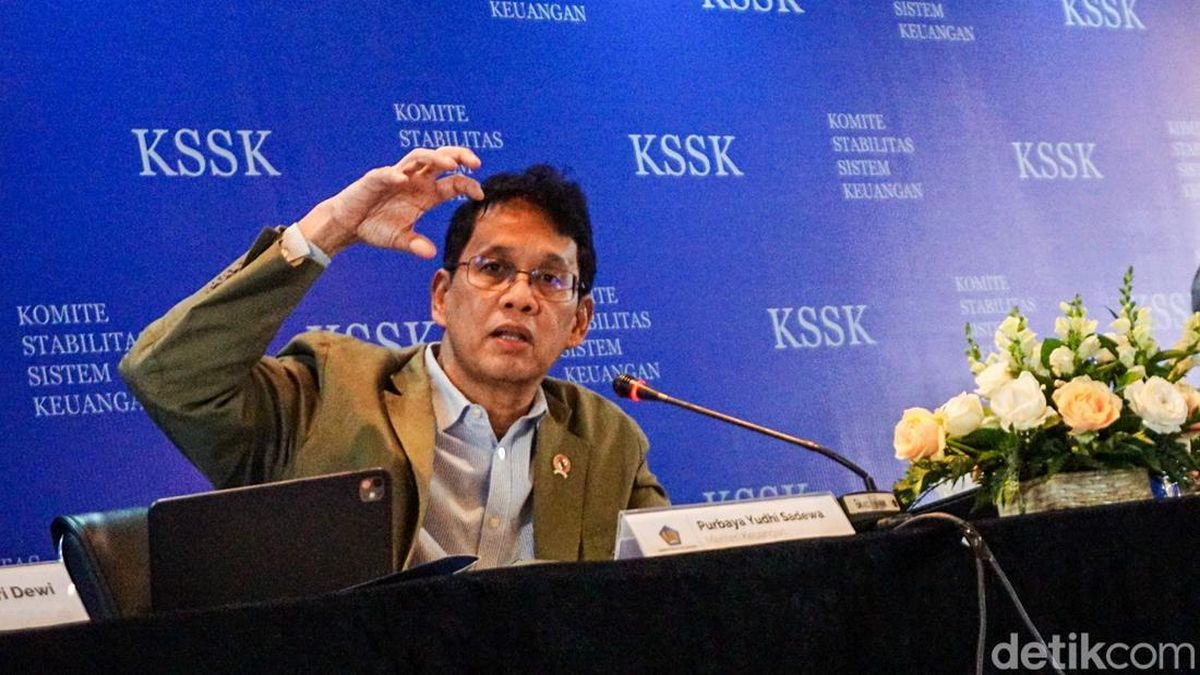 Government Steps In to Stabilize Rupiah via Bond Market Intervention