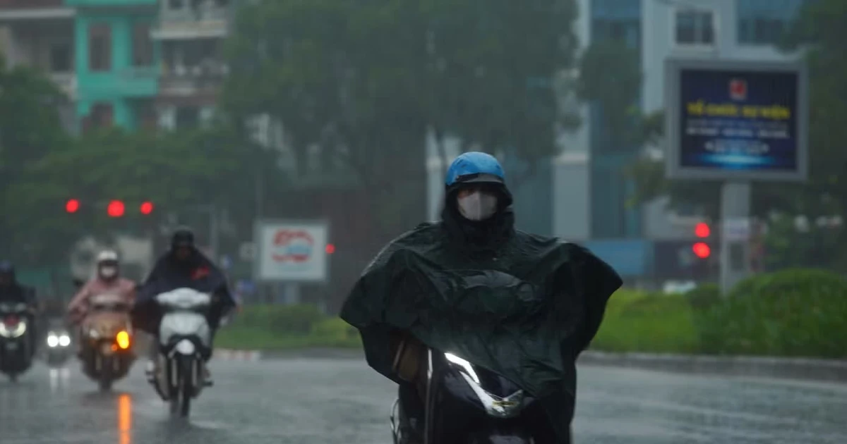Heavy Rain and Thunderstorms Persist Across Northern Vietnam
